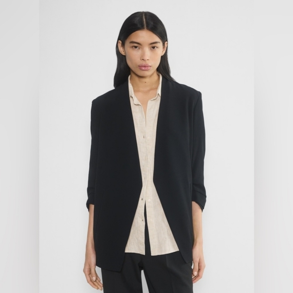 Aritzia Babaton Power Hip Blazer  12 Black Crepe Open Front Corporate